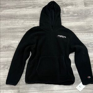 Champion Fleece Hoodie in Black